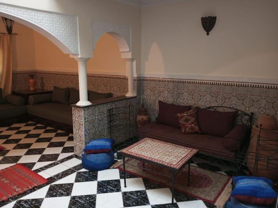 Duplex Style Riad Residence Avec Piscines Marrakesh Exterior photo